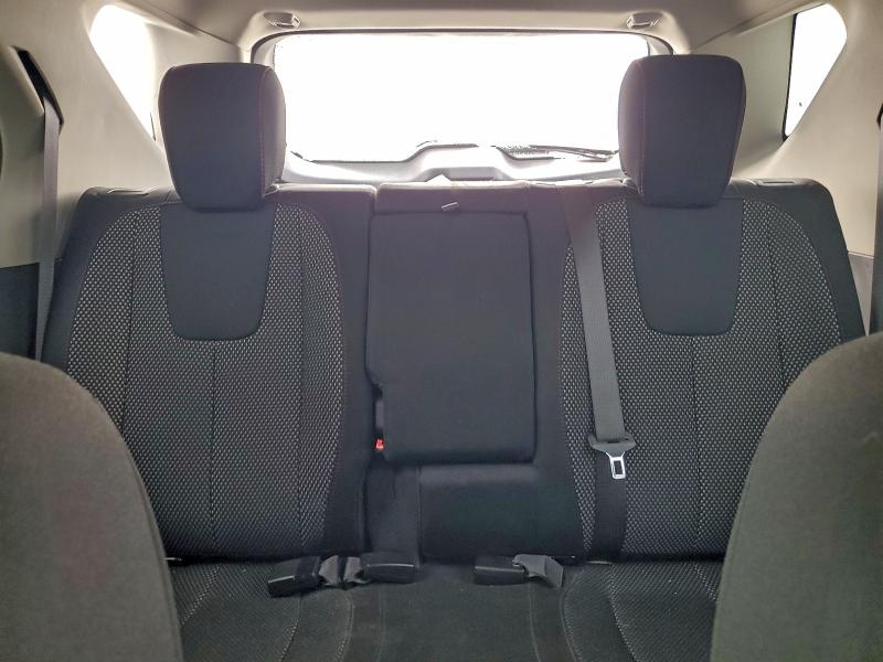 Фото 10 - CHEVROLET EQUINOX