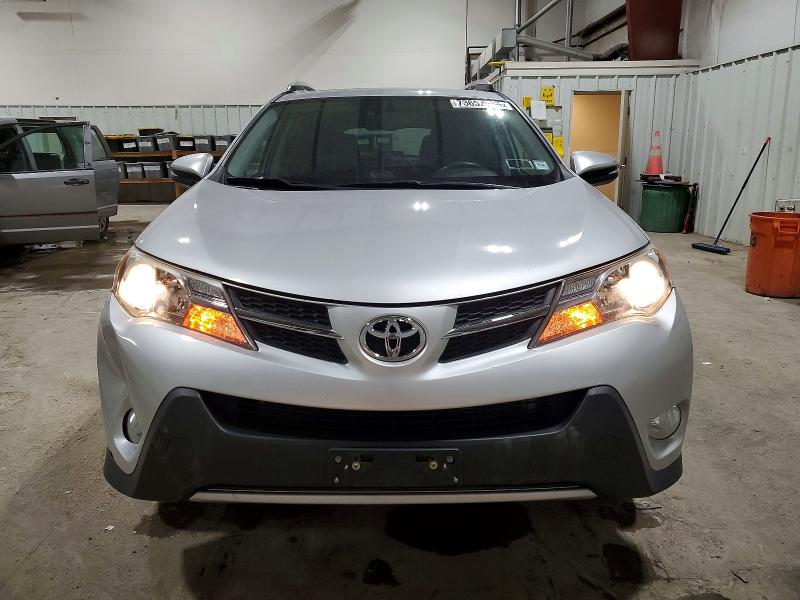 Фото 5 - TOYOTA RAV4