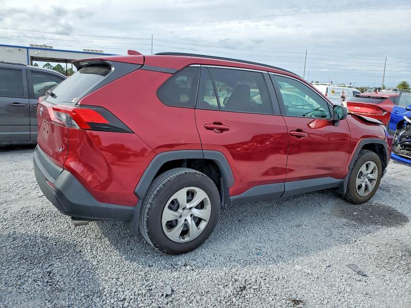 Фото 3 - TOYOTA RAV4