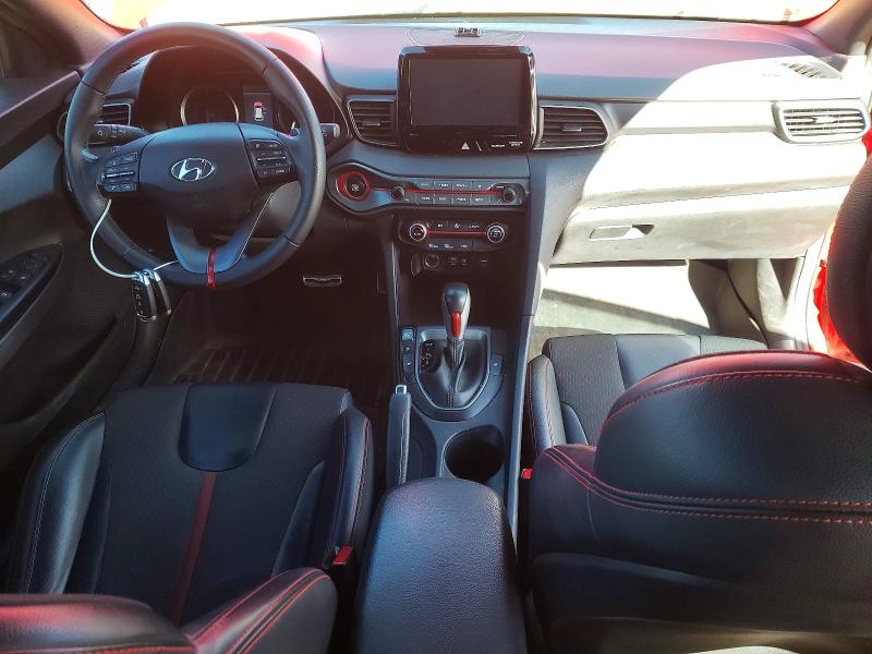 Фото 8 - HYUNDAI VELOSTER