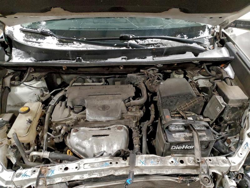 Фото 12 - TOYOTA RAV4