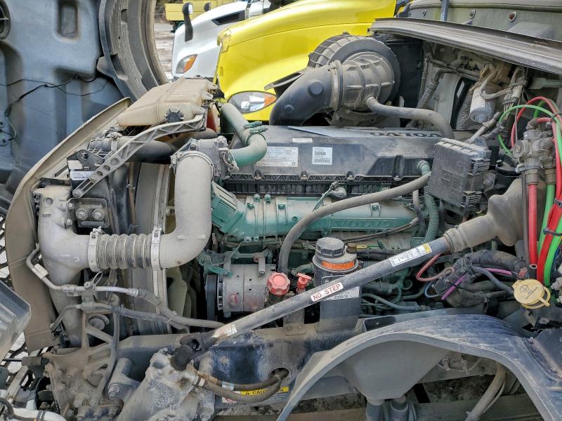 VOLVO VN 2019 VIN 4V4NC9EH9KN902270