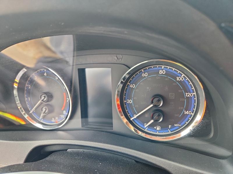 Фото 9 - TOYOTA COROLLA