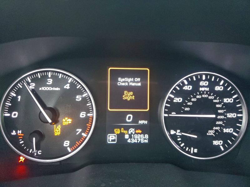 Фото 9 - SUBARU OUTBACK