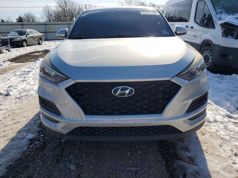 Фото 5 - HYUNDAI TUCSON