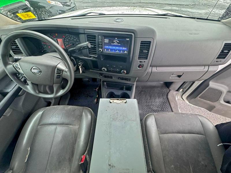 Фото 9 - NISSAN NV