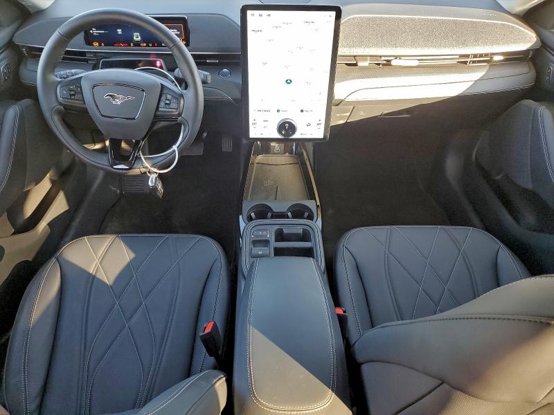 Фото 8 - FORD MUSTANG