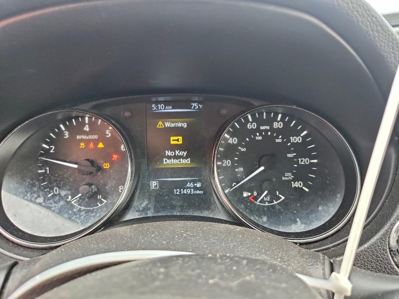 Фото 9 - NISSAN ROGUE