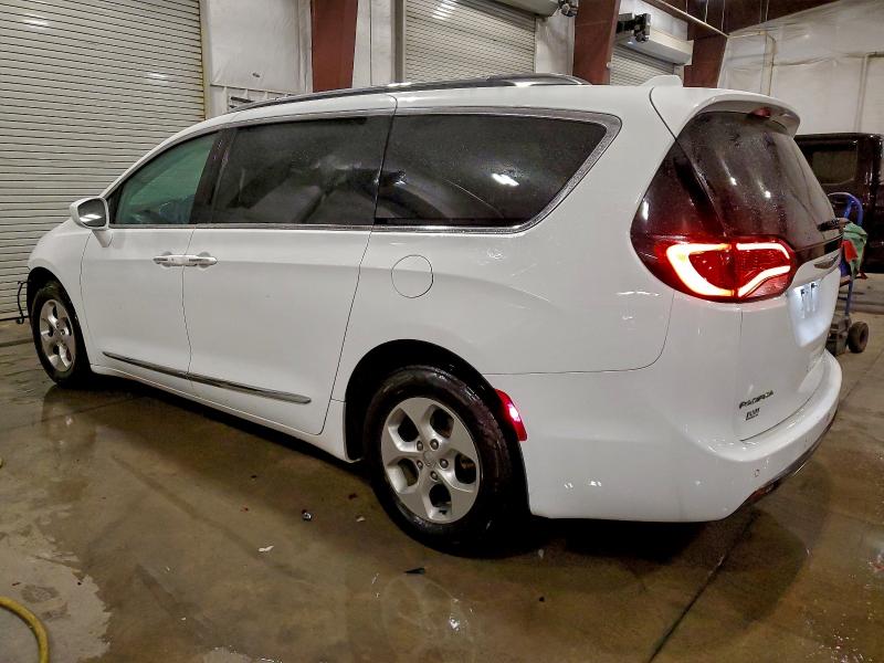 Фото 2 - CHRYSLER PACIFICA