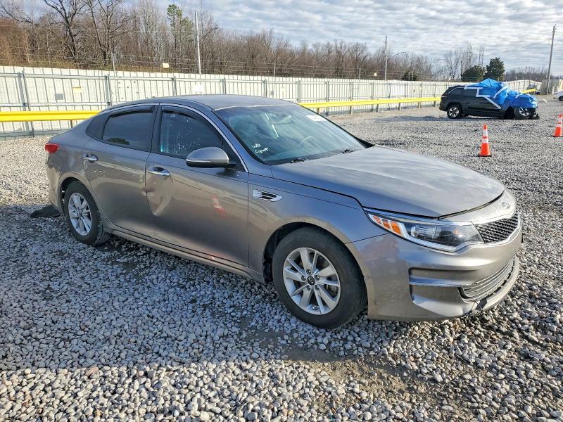 Фото 4 - KIA OPTIMA