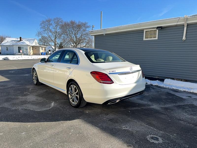 Фото 3 - MERCEDES-BENZ C-CLASS