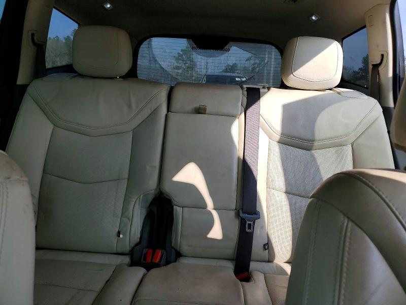 Фото 10 - CADILLAC XT6