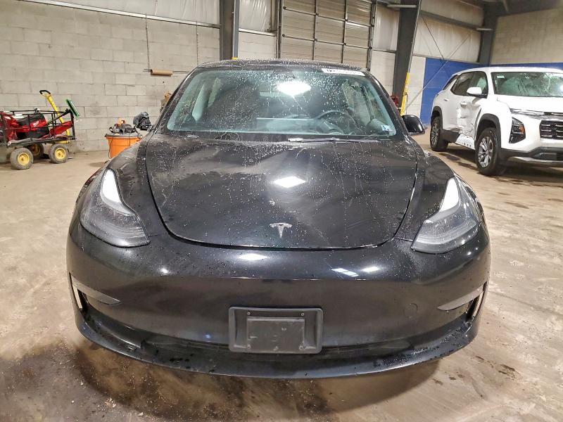 Фото 5 - TESLA MODEL 3
