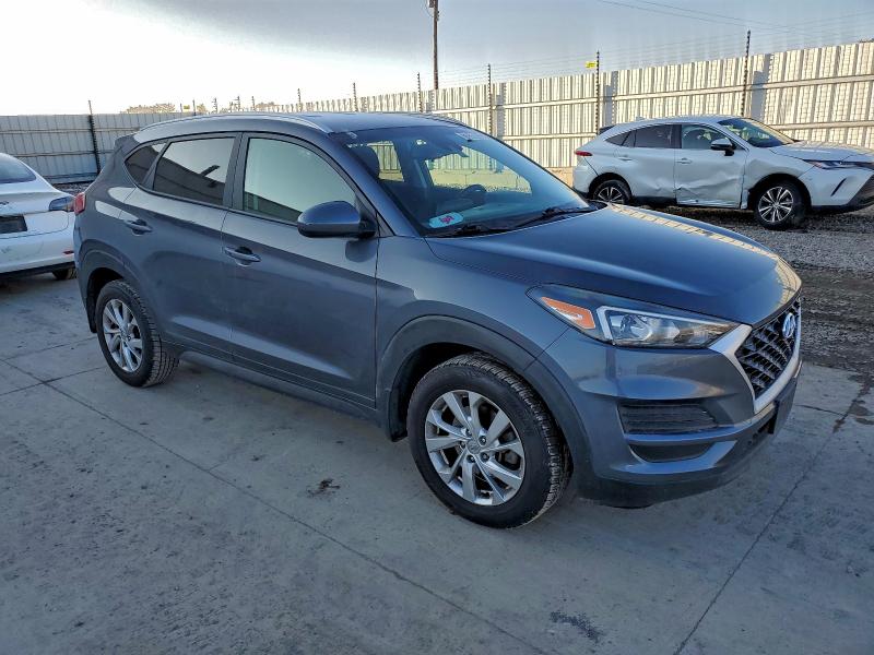 Фото 4 - HYUNDAI TUCSON