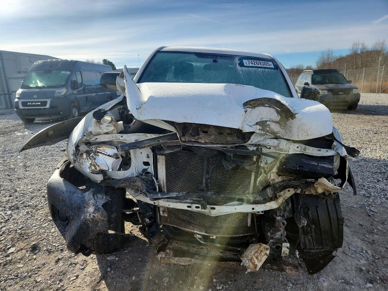 Фото 5 - TOYOTA TACOMA