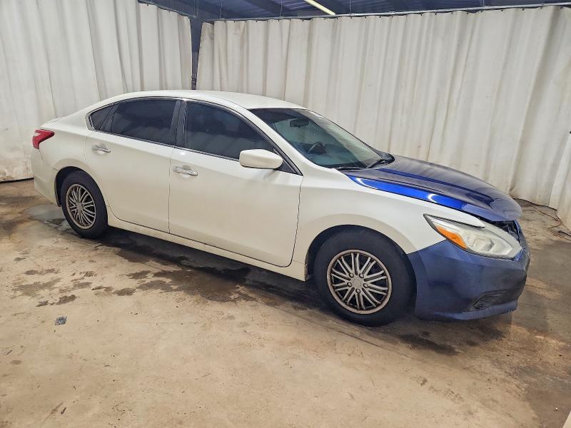 Фото 4 - NISSAN ALTIMA