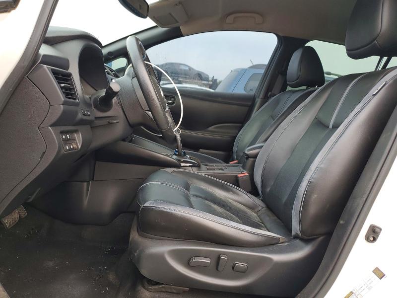 Фото 7 - NISSAN LEAF