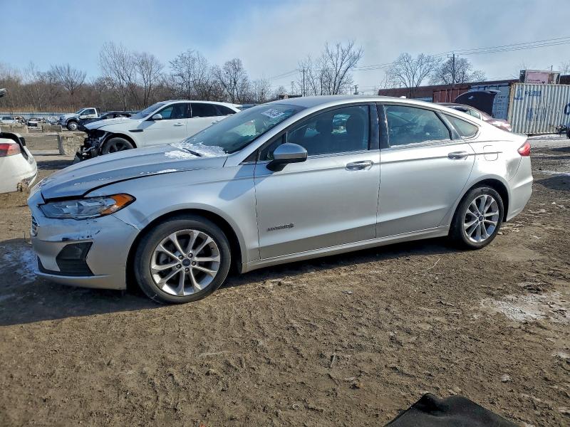 Фото 1 - FORD FUSION