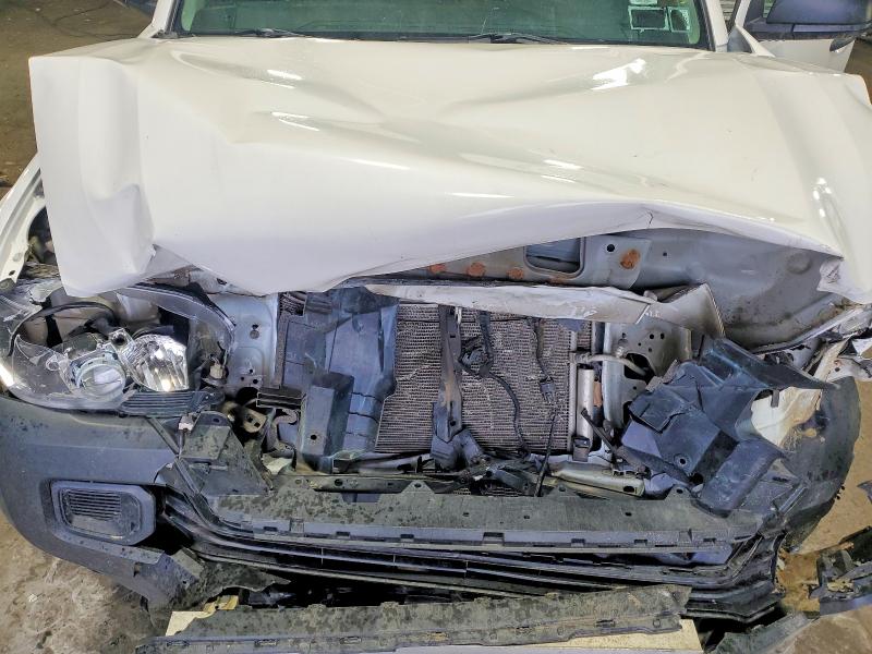 Фото 11 - TOYOTA TACOMA