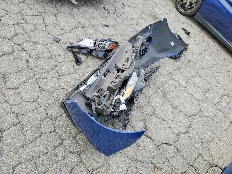 Фото 12 - TOYOTA CAMRY