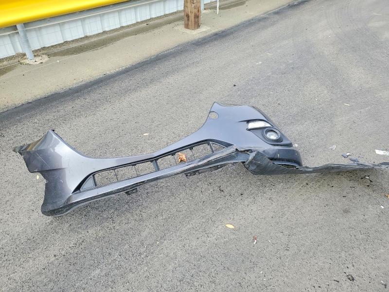 Фото 12 - MAZDA 3