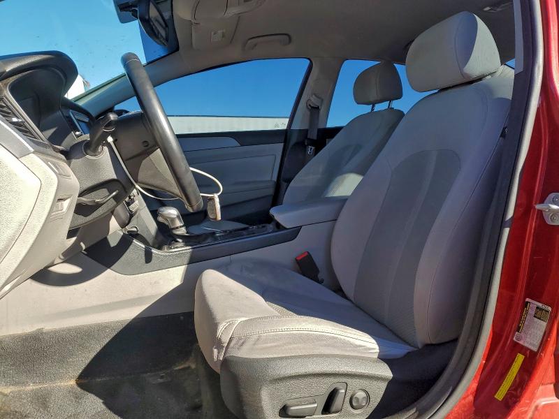 Фото 7 - HYUNDAI SONATA