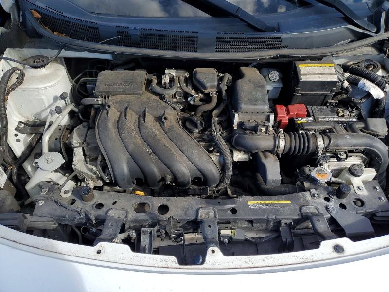 Фото 11 - NISSAN VERSA