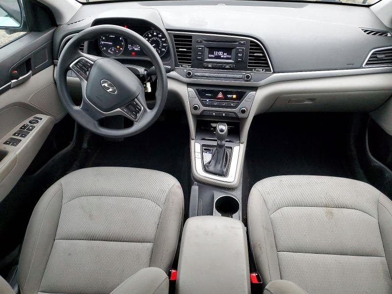 Фото 8 - HYUNDAI ELANTRA