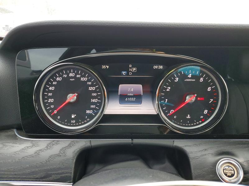 Фото 12 - MERCEDES-BENZ E-CLASS