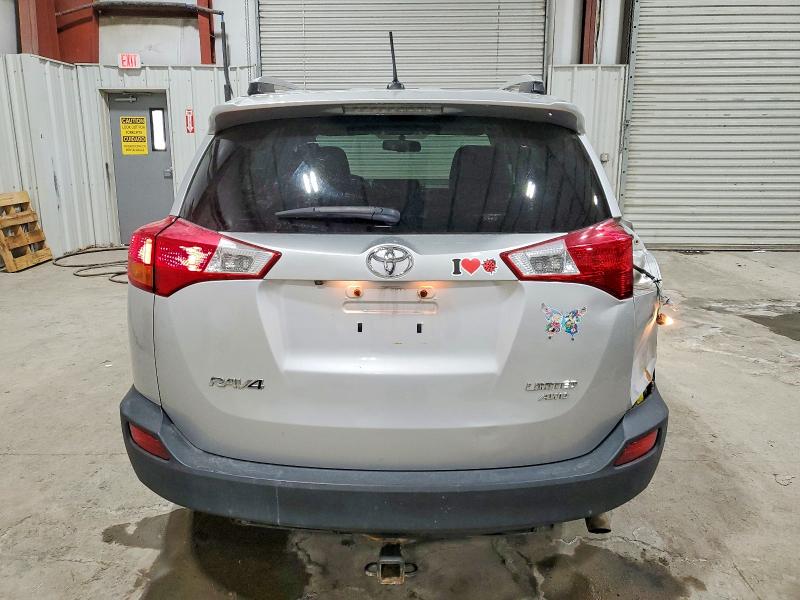 Фото 6 - TOYOTA RAV4