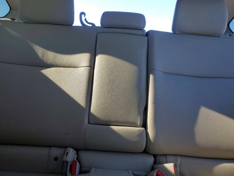 Фото 10 - SUBARU IMPREZA