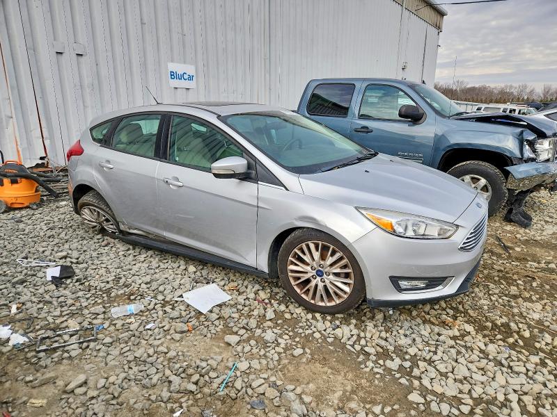 Фото 4 - FORD FOCUS