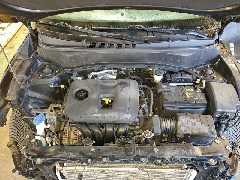 Фото 12 - KIA SELTOS