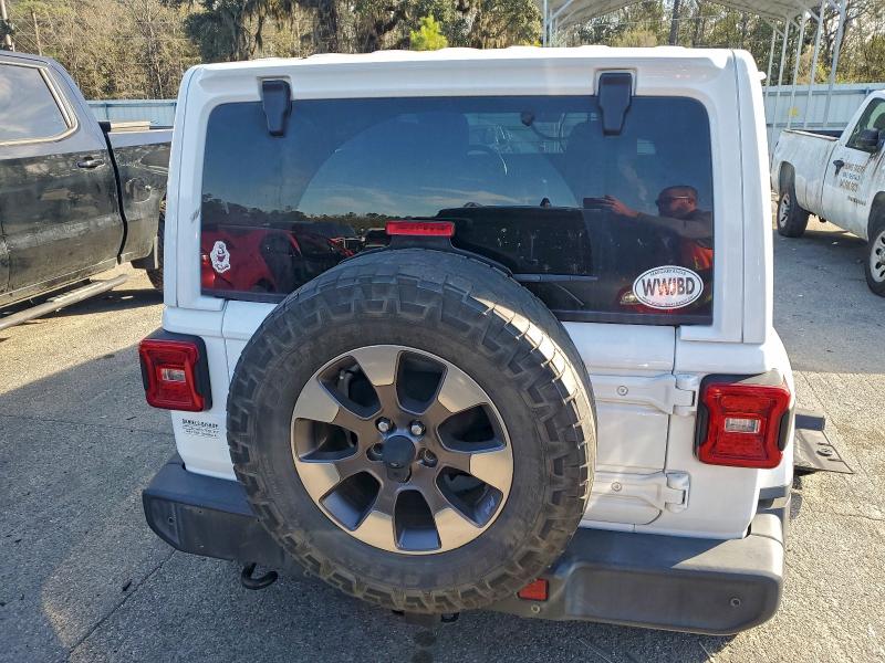 Фото 6 - JEEP WRANGLER