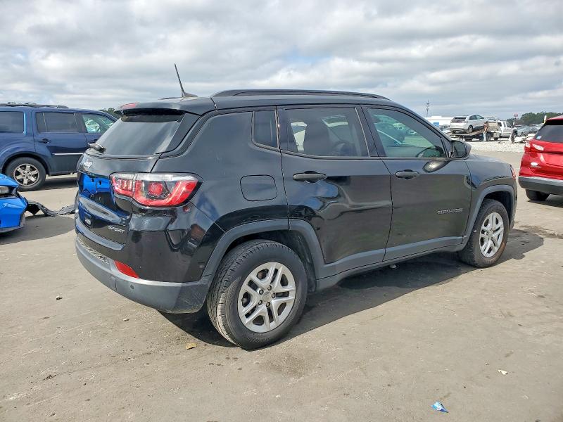 Фото 3 - JEEP COMPASS