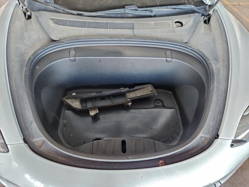 Фото 11 - TESLA MODEL 3