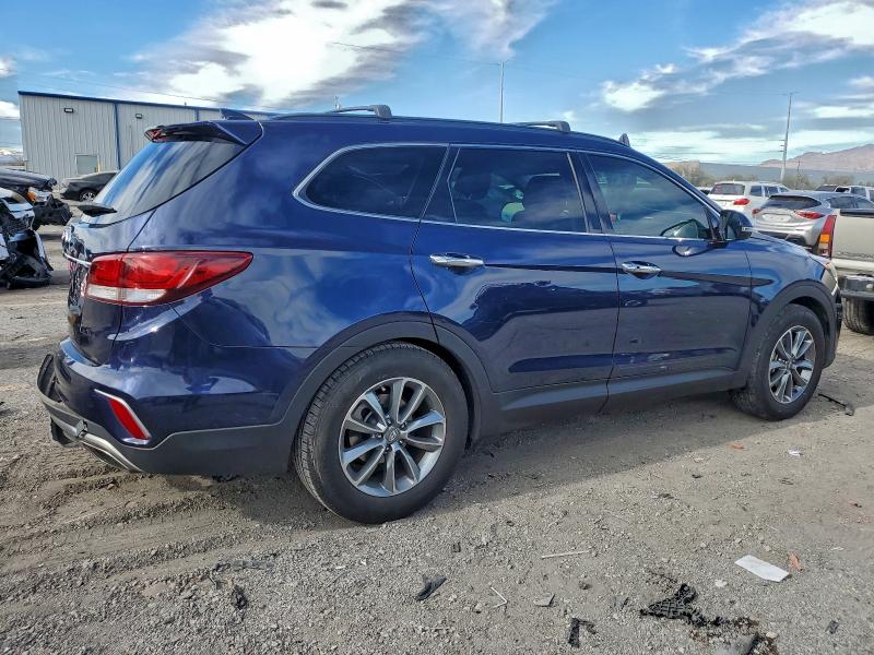 Фото 3 - HYUNDAI SANTA FE