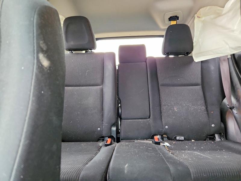 Фото 10 - TOYOTA RAV4