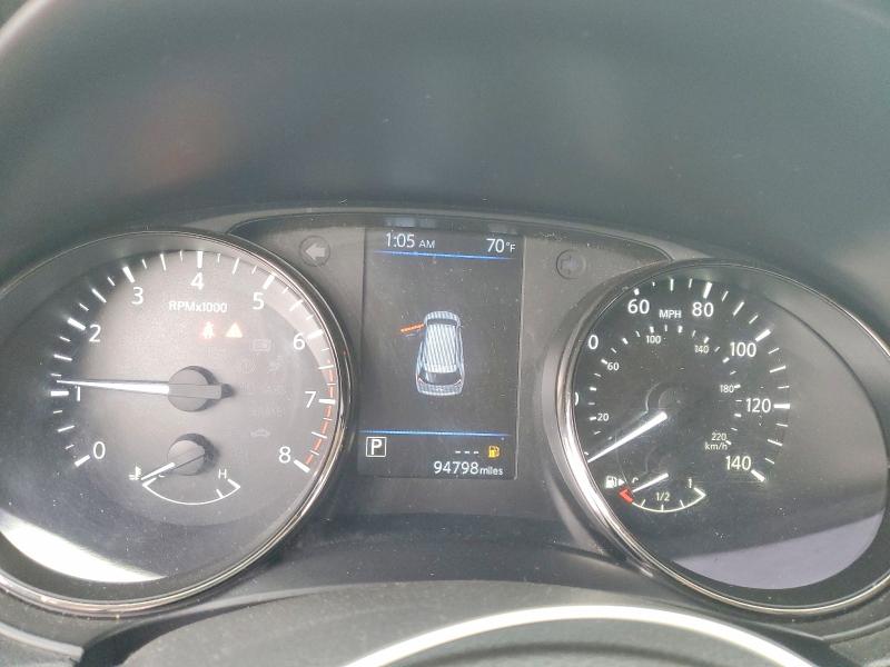 Фото 9 - NISSAN ROGUE