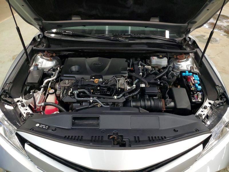 Фото 11 - TOYOTA CAMRY