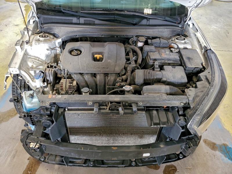 Фото 11 - KIA FORTE