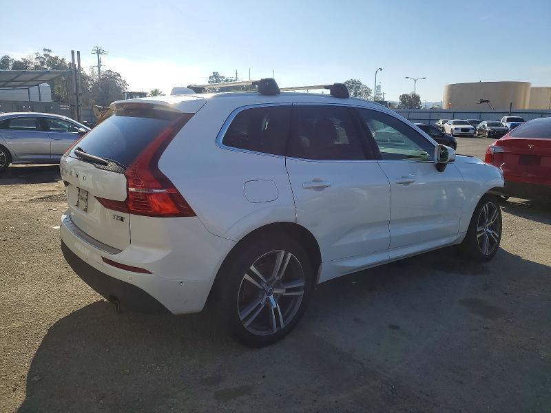 Фото 3 - VOLVO XC60