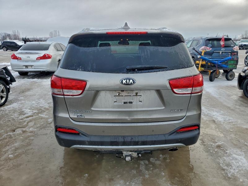 Фото 6 - KIA SORENTO