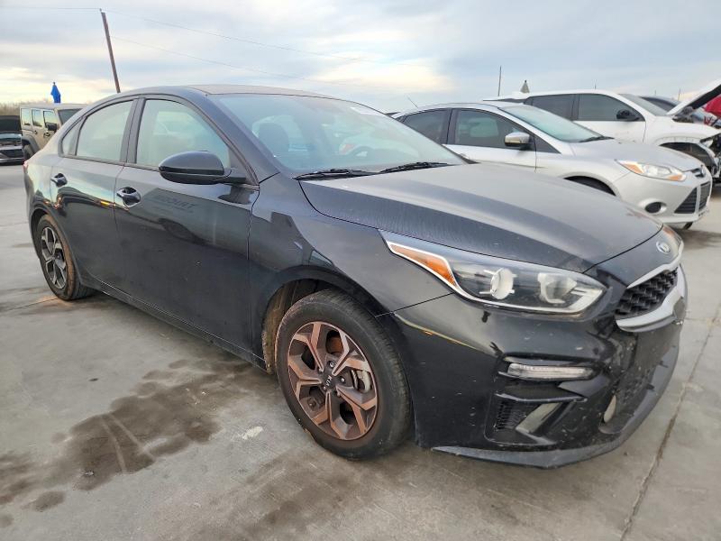 Фото 4 - KIA FORTE