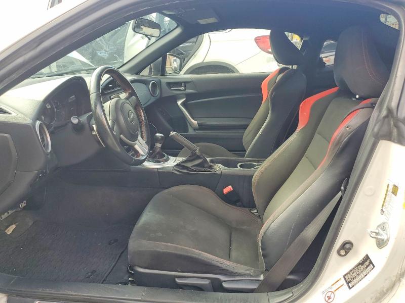 Фото 7 - TOYOTA SCION