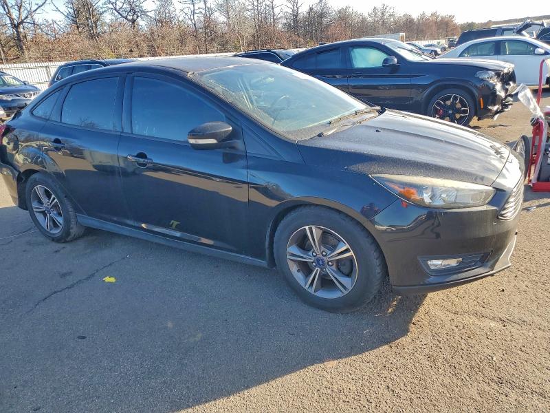 Фото 4 - FORD FOCUS