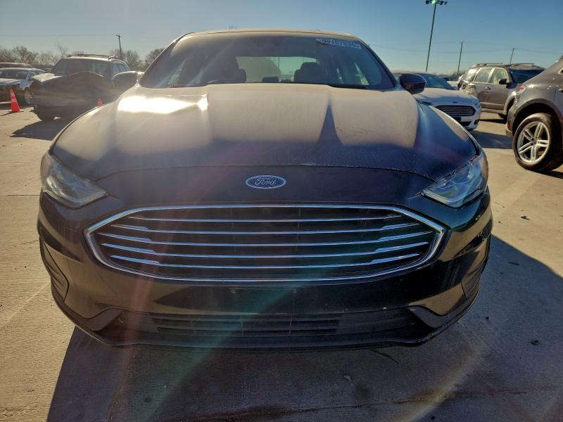 Фото 5 - FORD FUSION