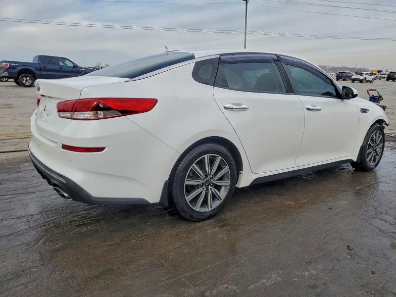 Фото 3 - KIA OPTIMA