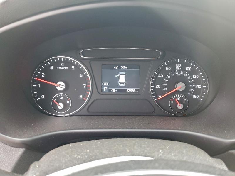 Фото 9 - KIA SORENTO