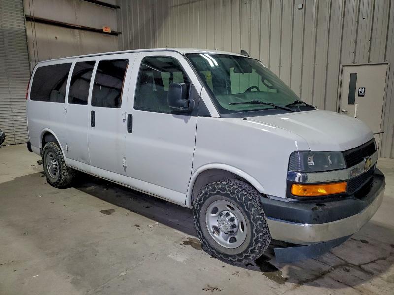 Фото 4 - CHEVROLET EXPRESS